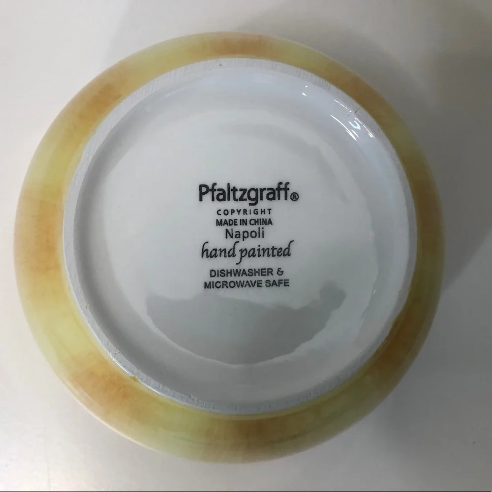 Pfaltzgraff set bowels